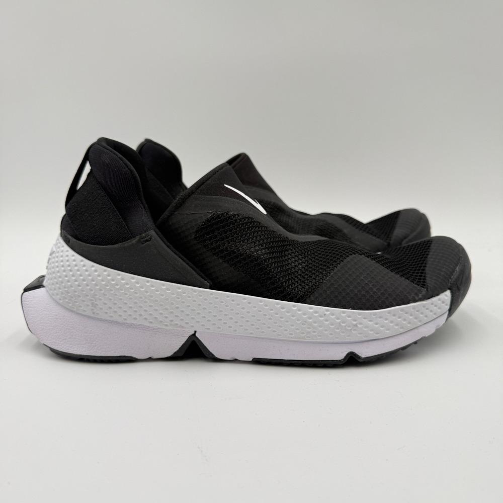 Size 10.5 - Women's / Size 9‎ - Men's Nike Go FlyEase Black White DR5540-002